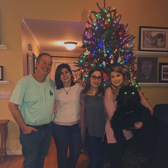 Meet your Posher, Tricia - Picture 1 of 1